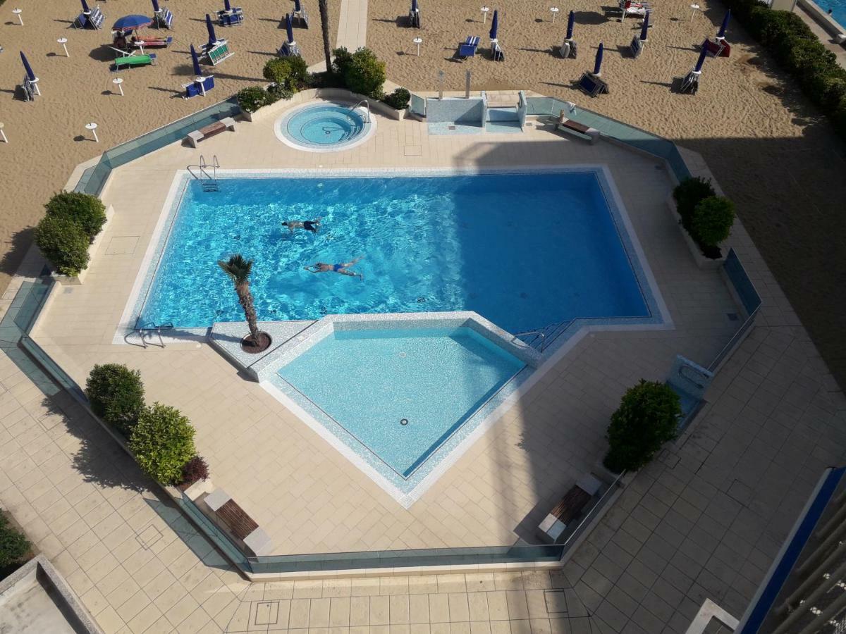 Residence Natante - Walterigato Apartments Solo Per Famiglie Lido di Jesolo Exterior foto
